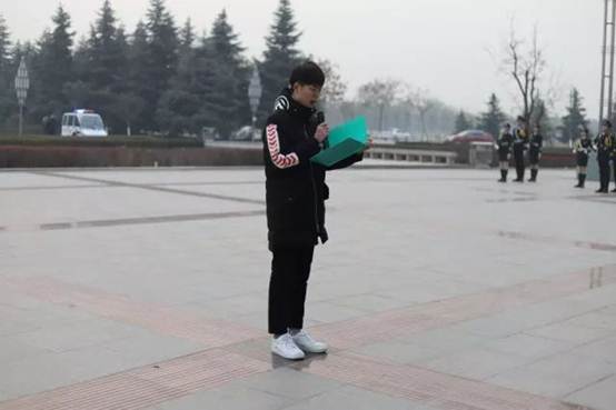 说明: b788873cab1ce00cd82565bf06da393a